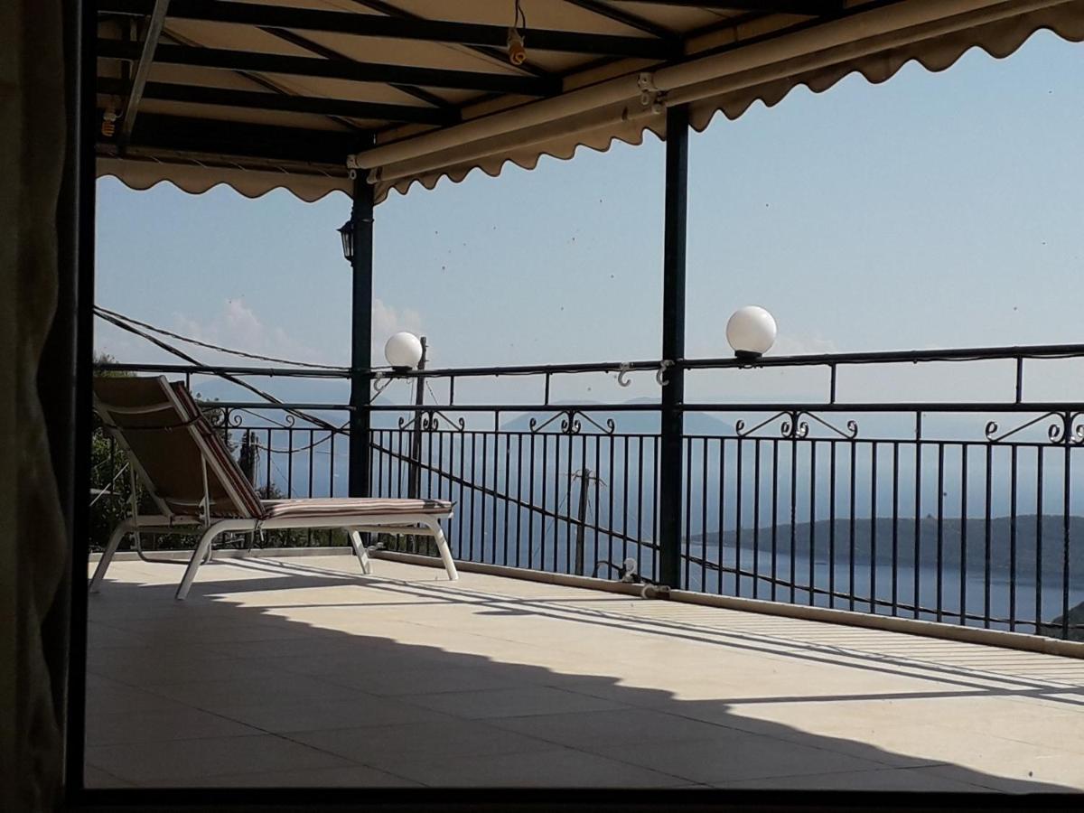An Amazing Place For You! Giannas Home Evgiros Exterior foto